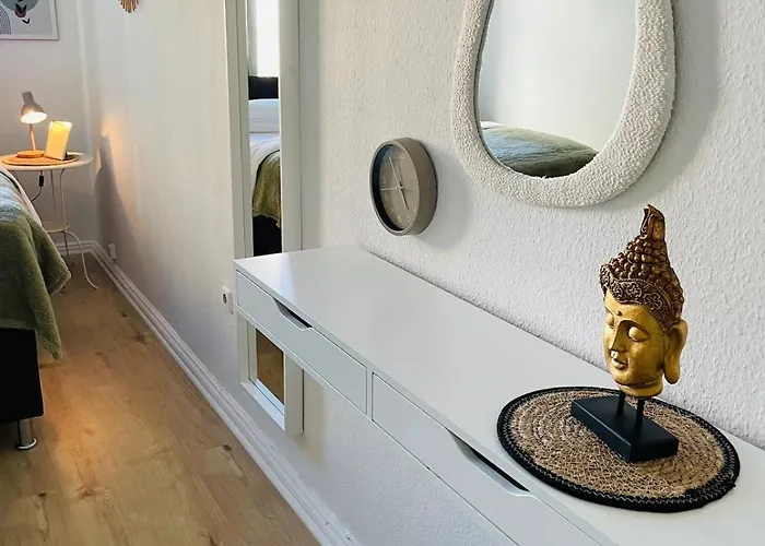 Stadtoase - Im Kiez Von Neukoelln 3zi 100qm Apartamento *